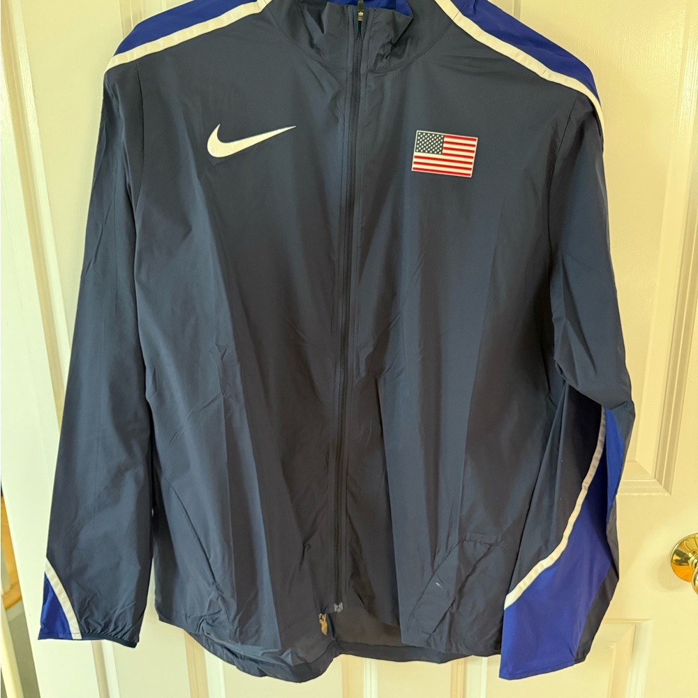 Nike Men's Pro Elite Olympic Podium Jacket